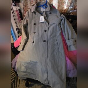 Women's Tan Trench Coat NWT